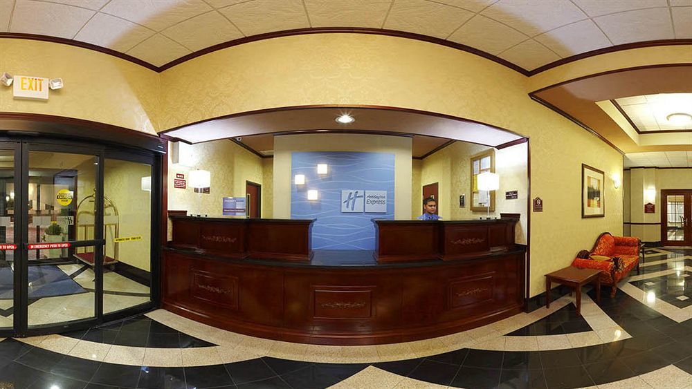 Holiday Inn Express Hotel & Suites Newton Sparta By Ihg Екстериор снимка